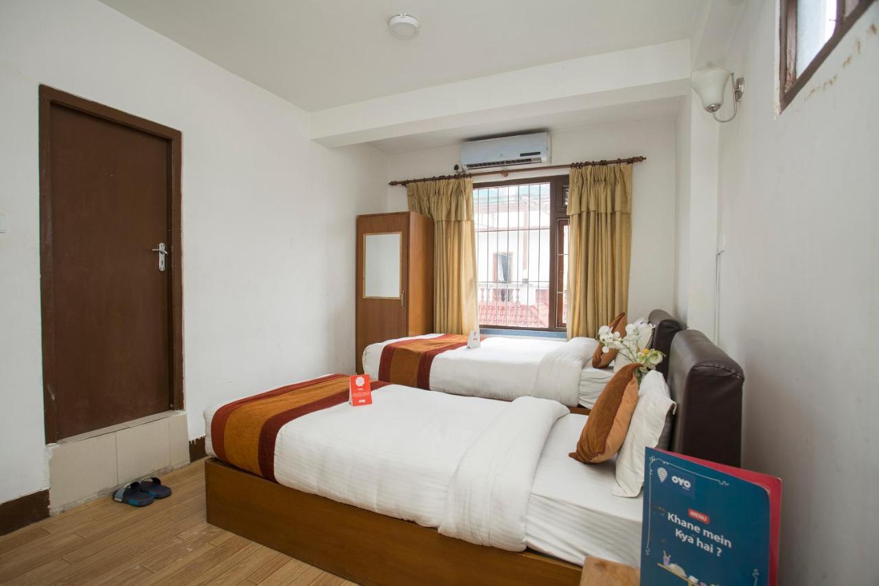 Oyo 104 Hotel Baltic Inn Kathmandu Exterior foto